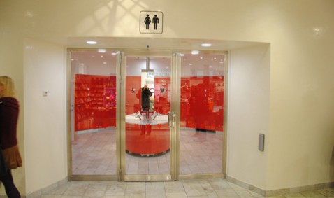 Fina toaletter på biblioteket Plattan. Foto: Patrik Meier